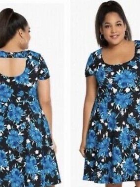 Torrid 1960s Dress with Blue Floral Print
